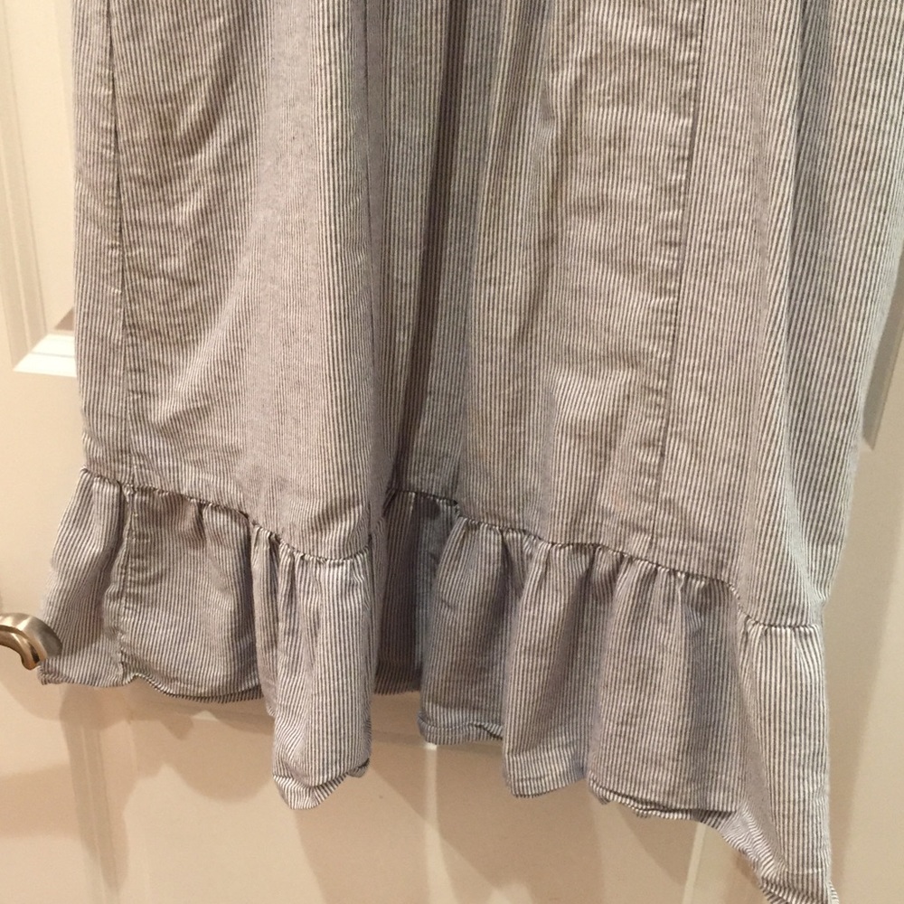 NWOT cute dress - Picture 3 of 4